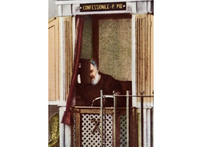 Padre Pio nel confessionale Padre Pio nel confessionale